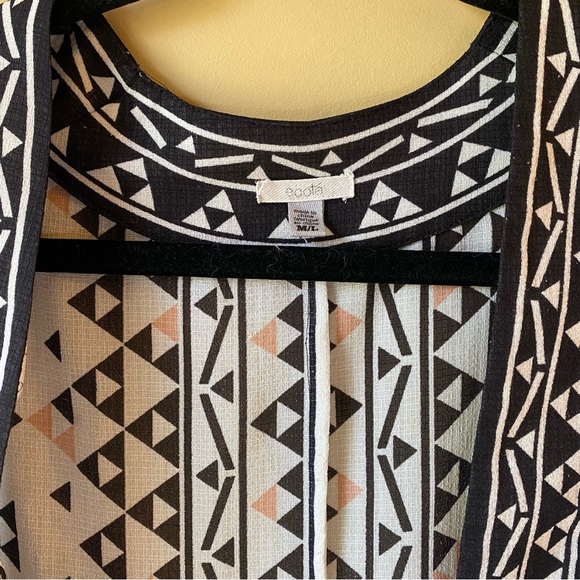 Urban Outfitters Ecote Geometric Patterned Batwing Style Kimono - Size M/L - Picture 4 of 11